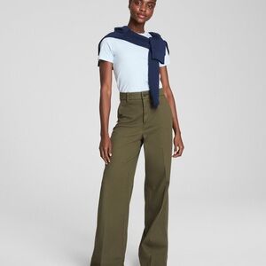 SPANX Wide Leg Stretch Twill Pants Dark Pine/Olive in color NWT
